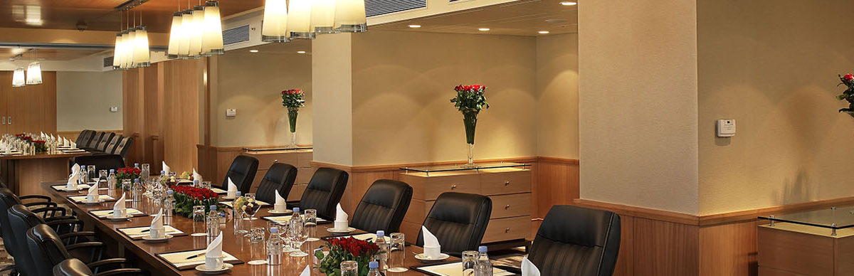 5 Places Companies Should Be Booking For Their Annual Conference In India