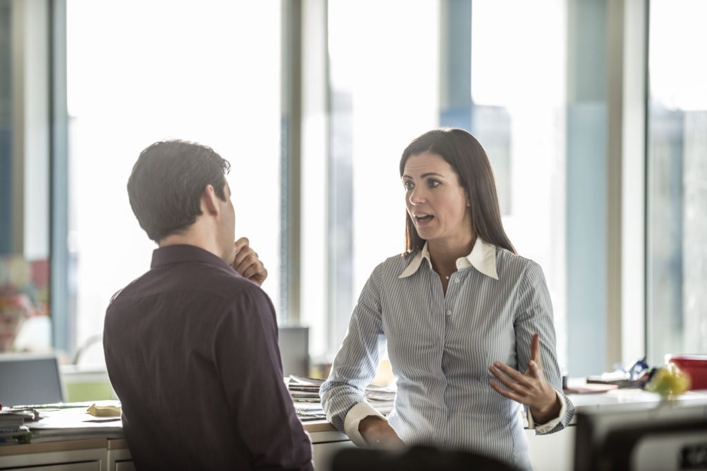 How to deal on the stock markets with your bank's help