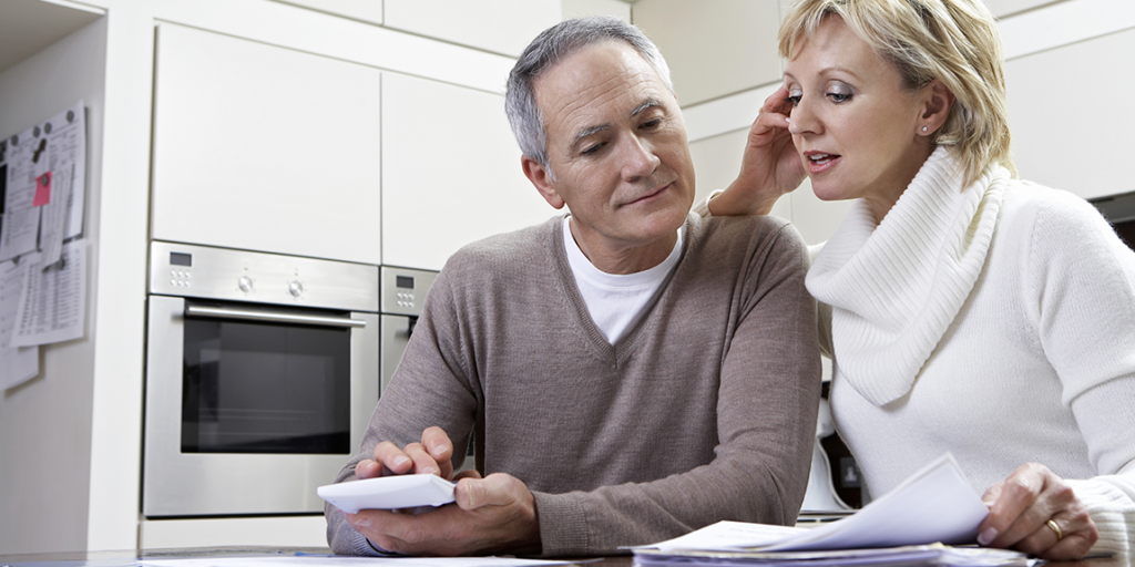 4 Secrets to planning comfortable retirement while you enjoy your life now