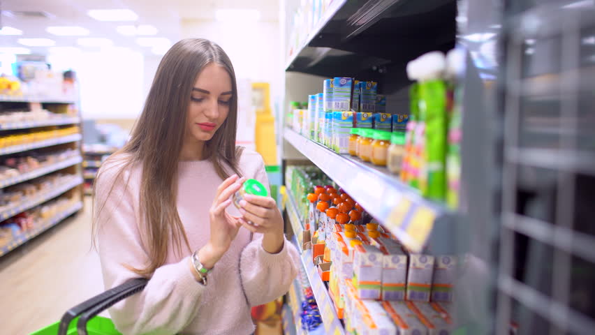 3 tips for buying healthy baby food products