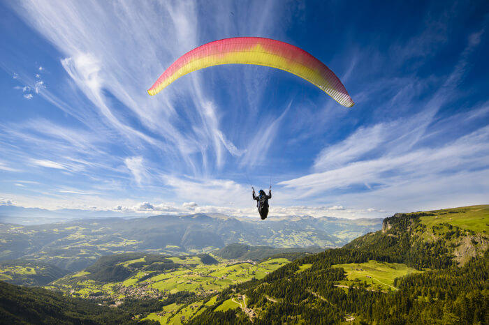 How to Prepare for Your First Paragliding Experience