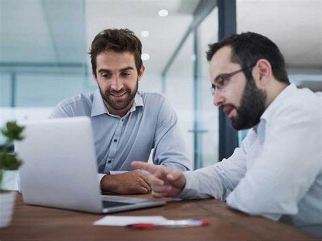 4 Types Of Insurance Every Salaried Person Should Have