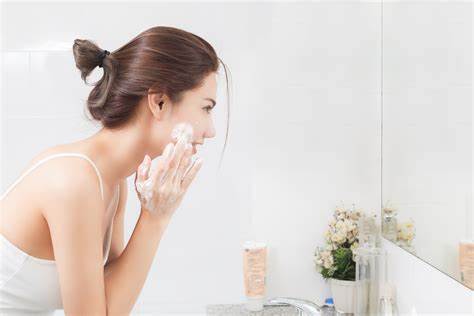 Does Herbal neem face wash contain antiseptic qualities?