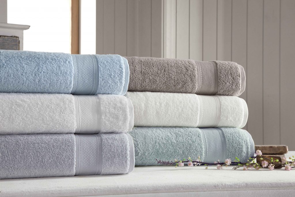 Why Cotton Towels Are the Best Mix Of Practicality And Comfort?