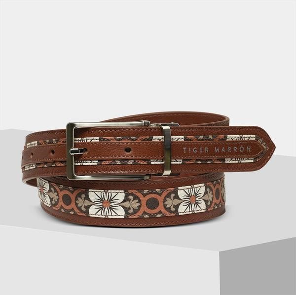 9 Must-Have Leather Accessories for Men